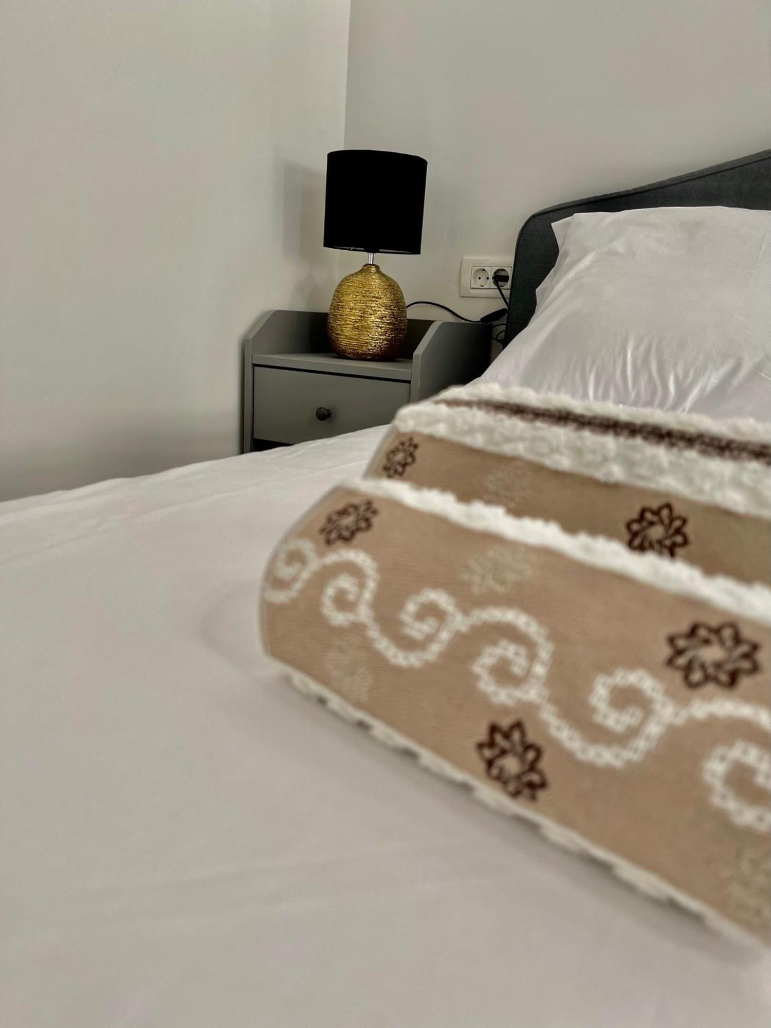 Studio Agg Bucharest Apartment Luaran gambar